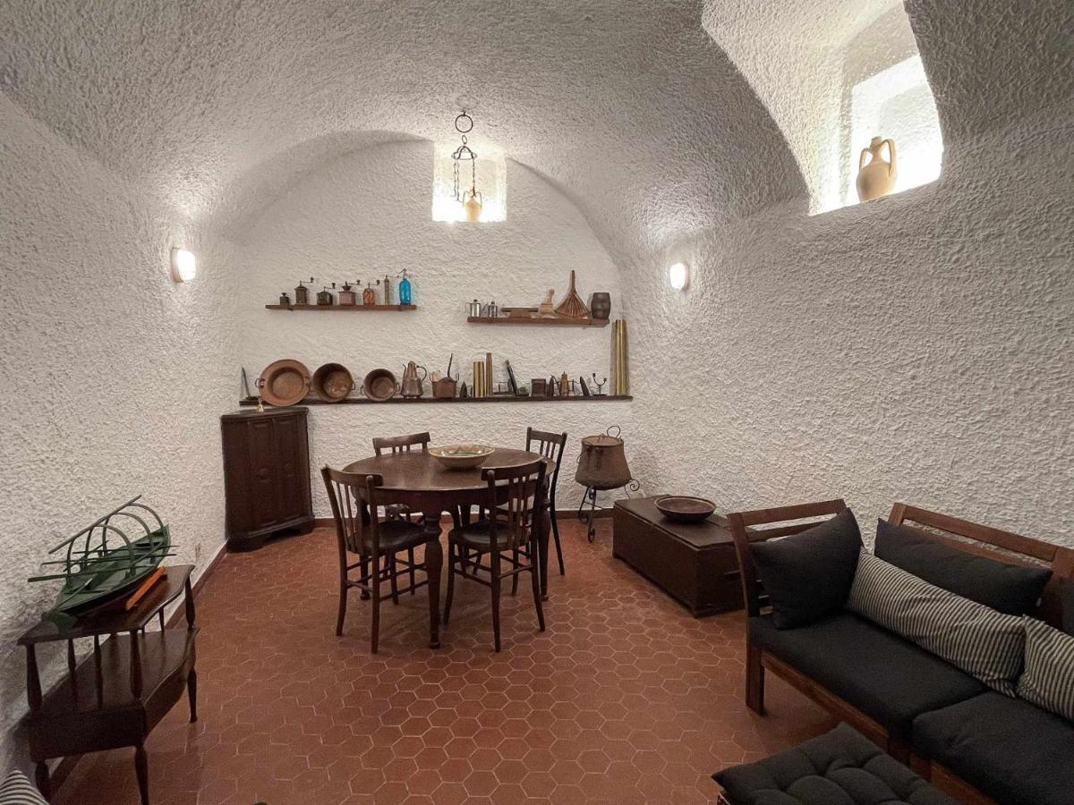 Il Convento Ancient Apartment With Private Garden 贝拉焦 外观 照片