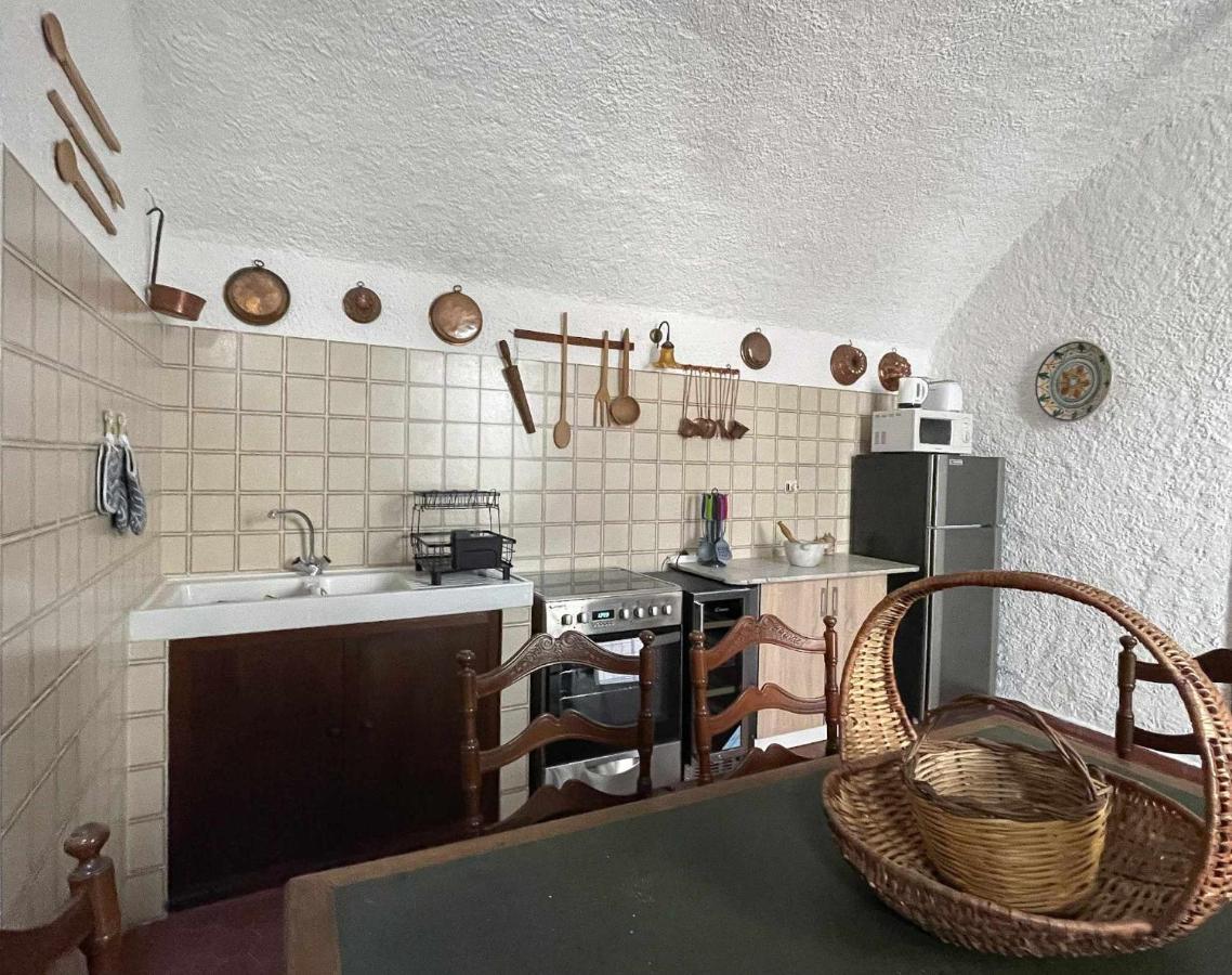 Il Convento Ancient Apartment With Private Garden 贝拉焦 外观 照片